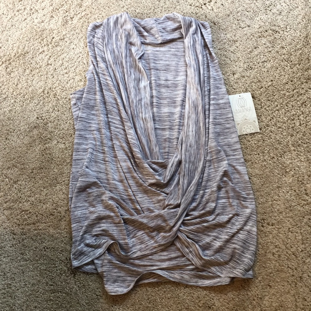 Yoga top